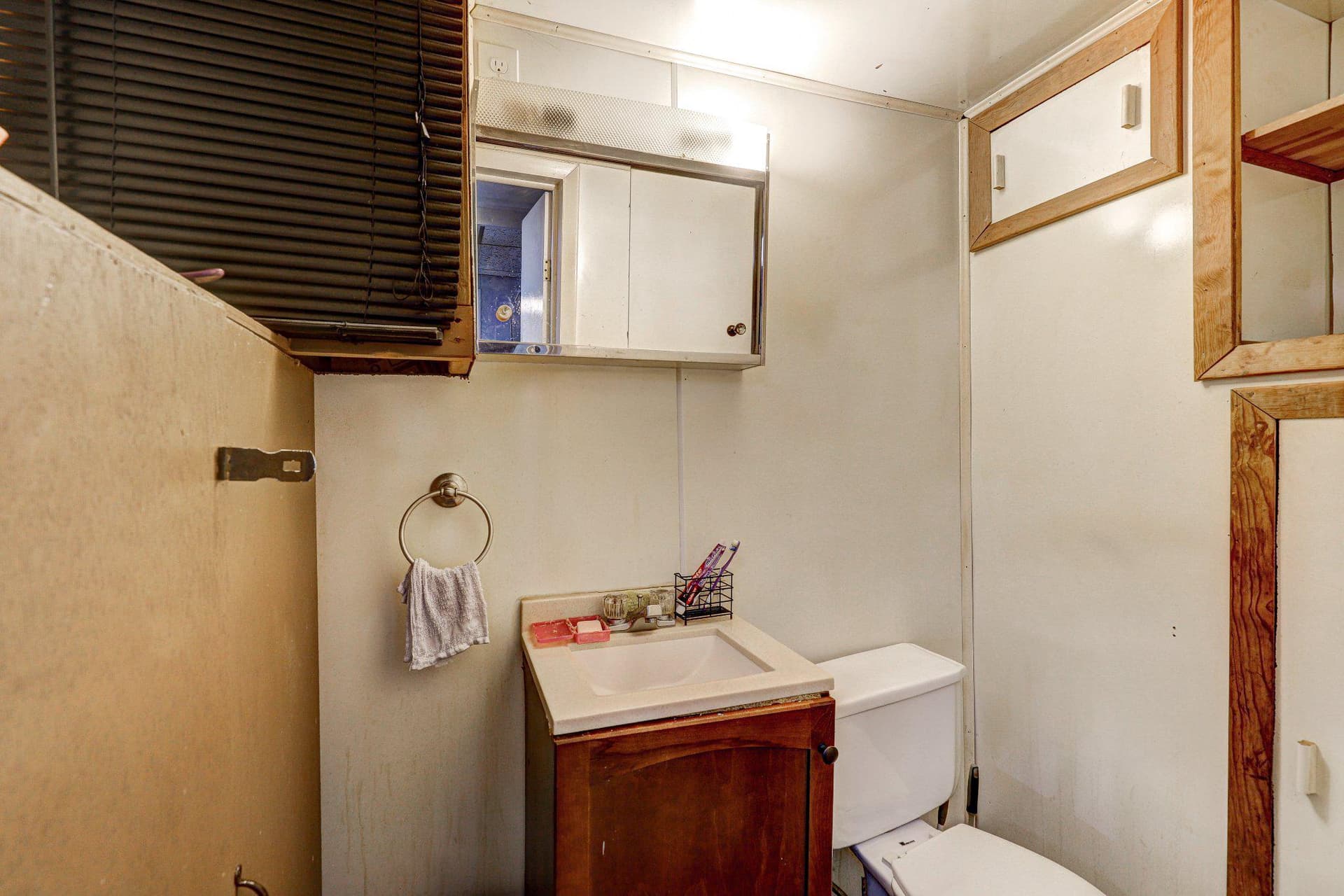 1744 Yakona Road photo 16