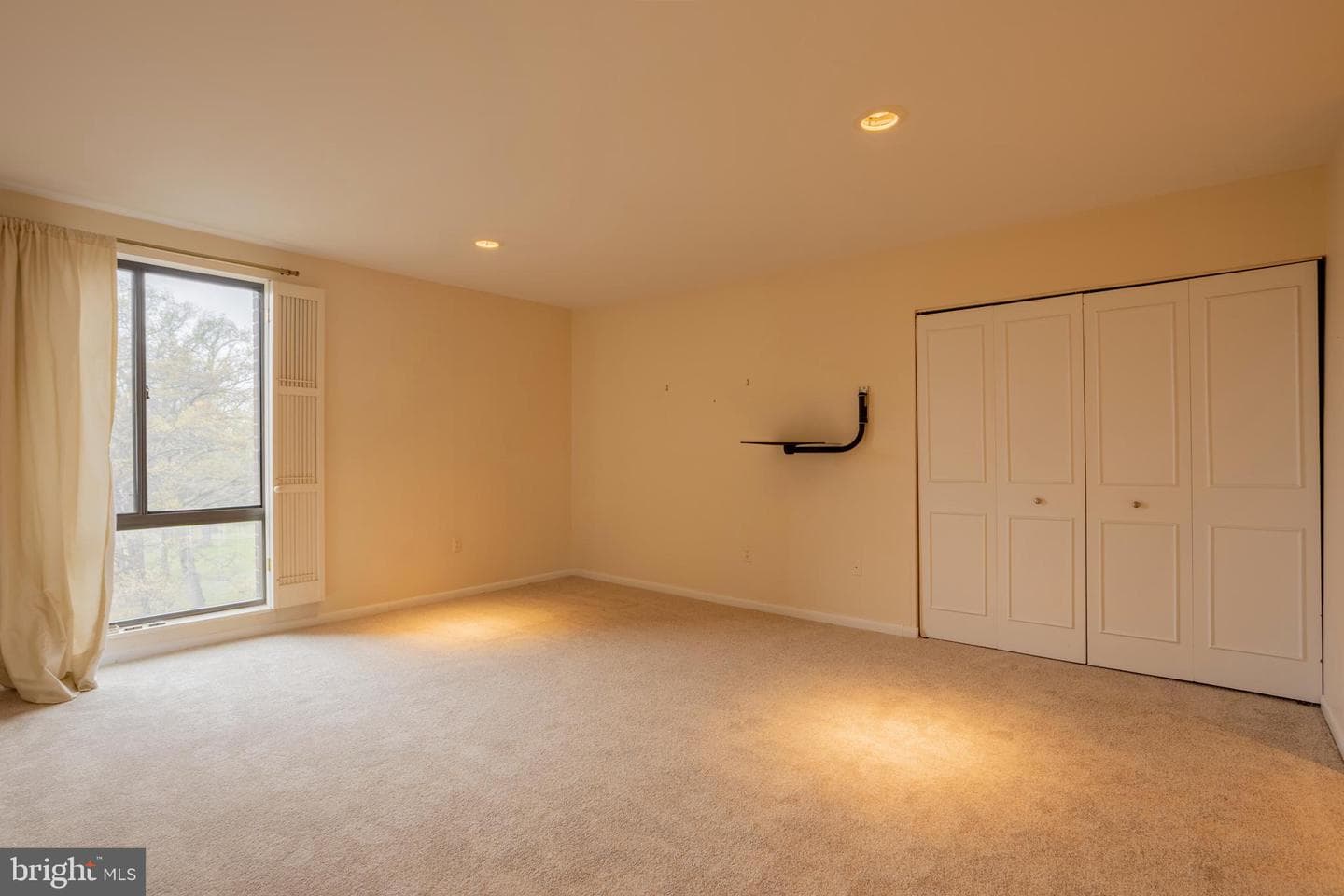 7 Slade Avenue #511 photo 32