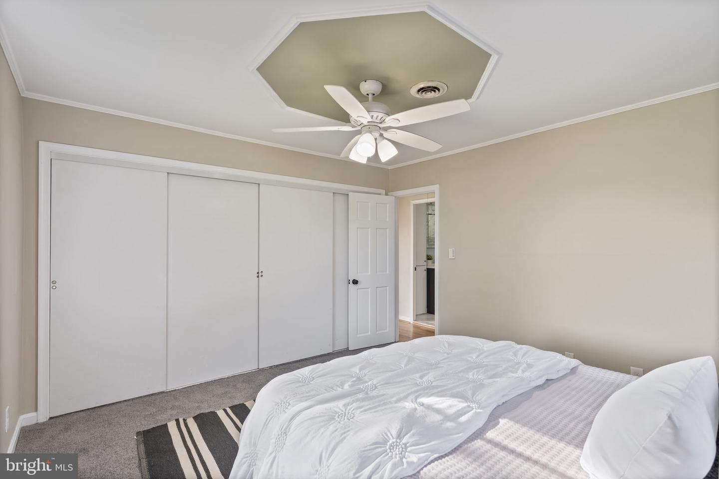 700 Greenwood Road photo 16