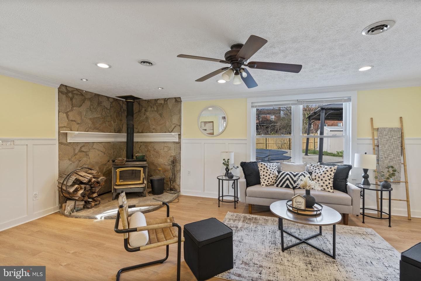 700 Greenwood Road photo 24