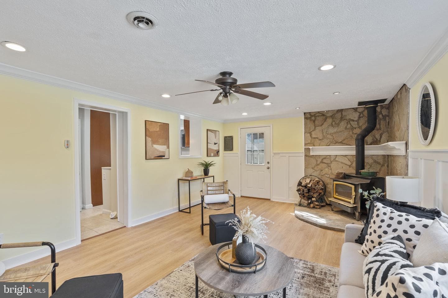700 Greenwood Road photo 26