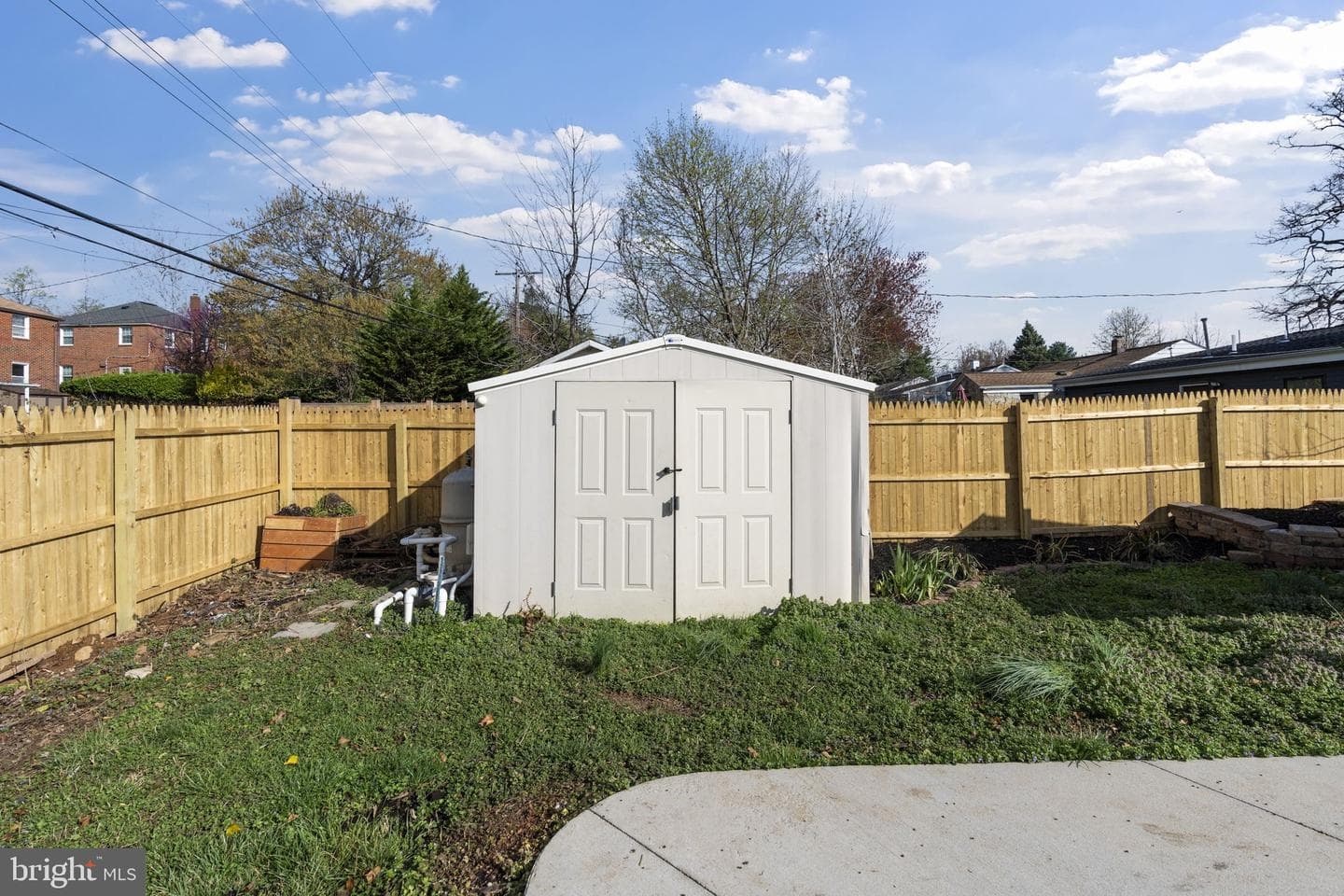 700 Greenwood Road photo 45