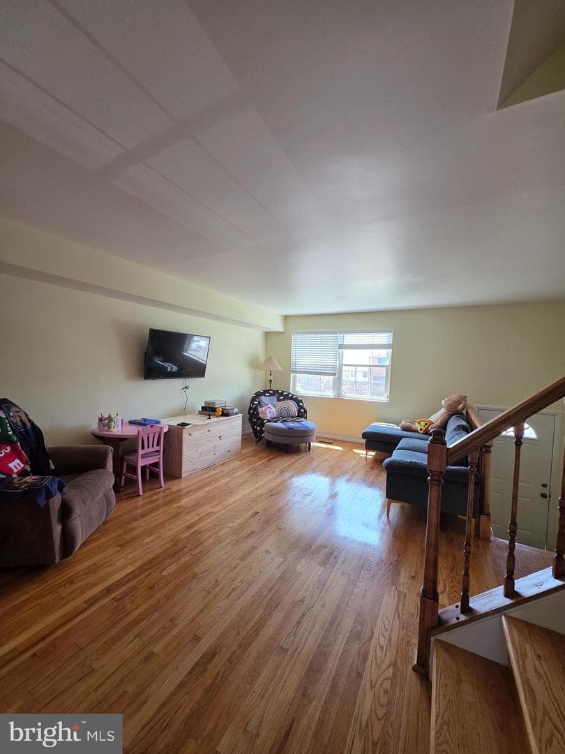 10 Casey Court photo 14