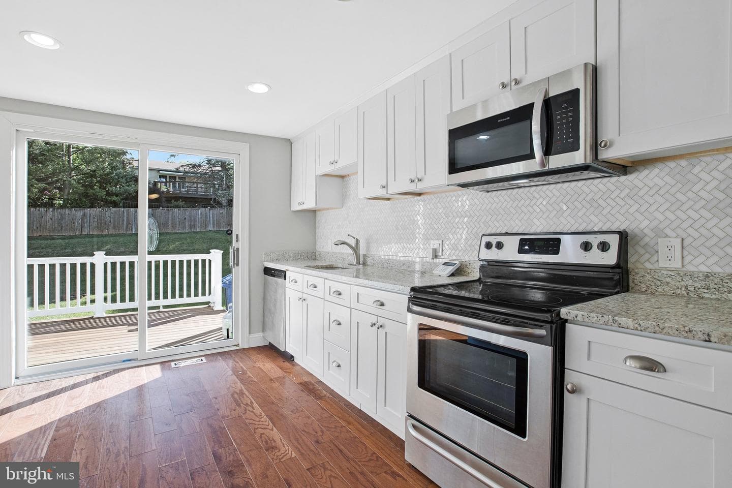 8 Randolph Springs Court photo 6