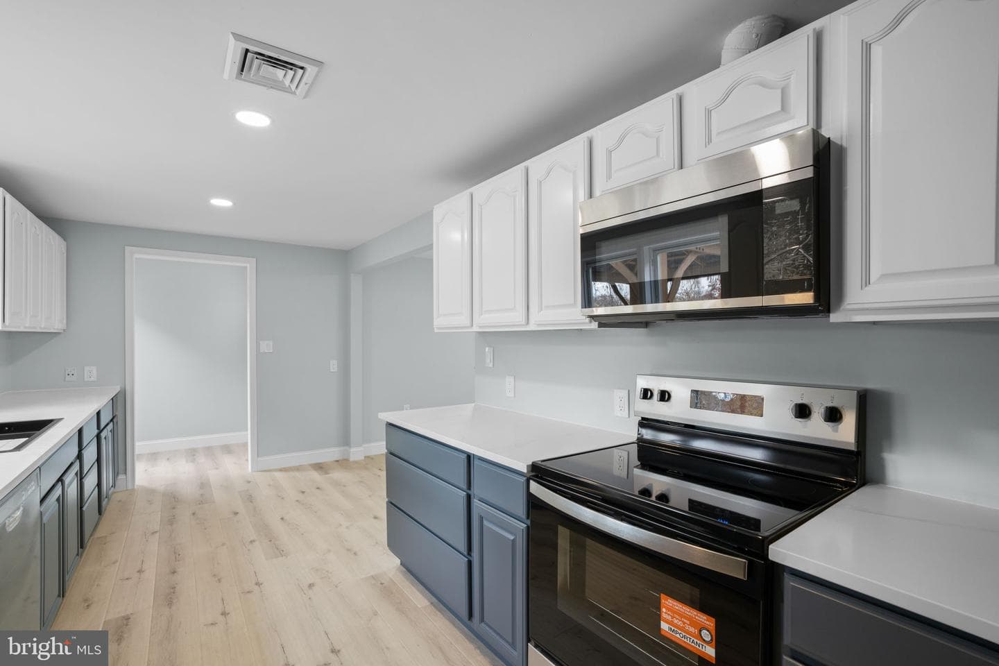 2636 Haddaway photo 16