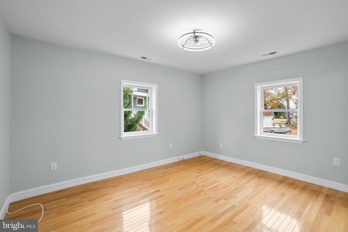 2636 Haddaway photo 21