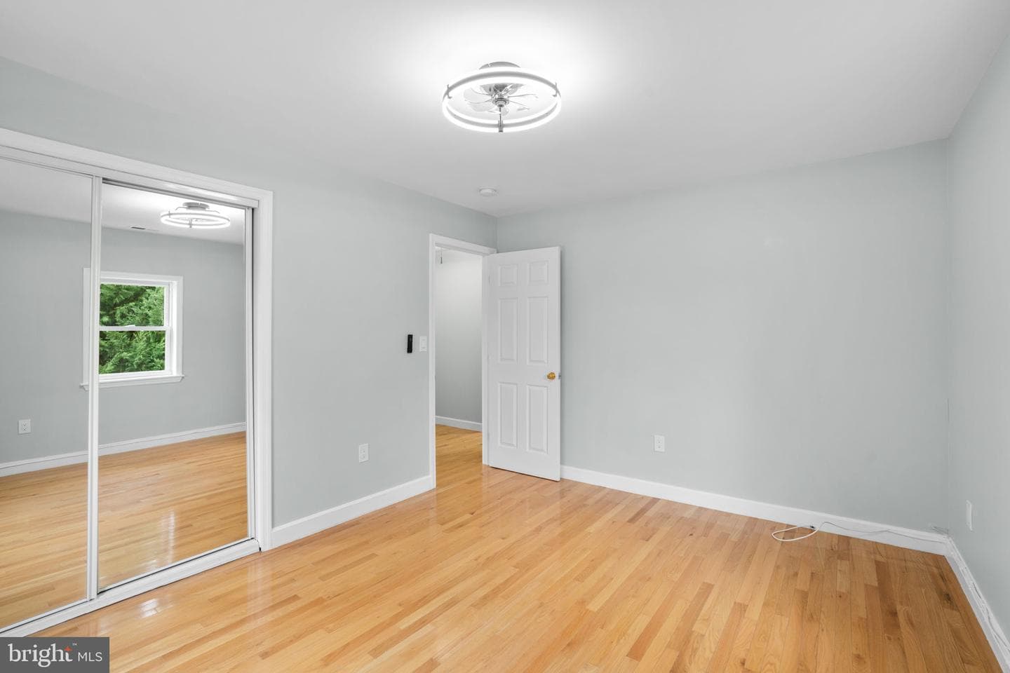 2636 Haddaway photo 23