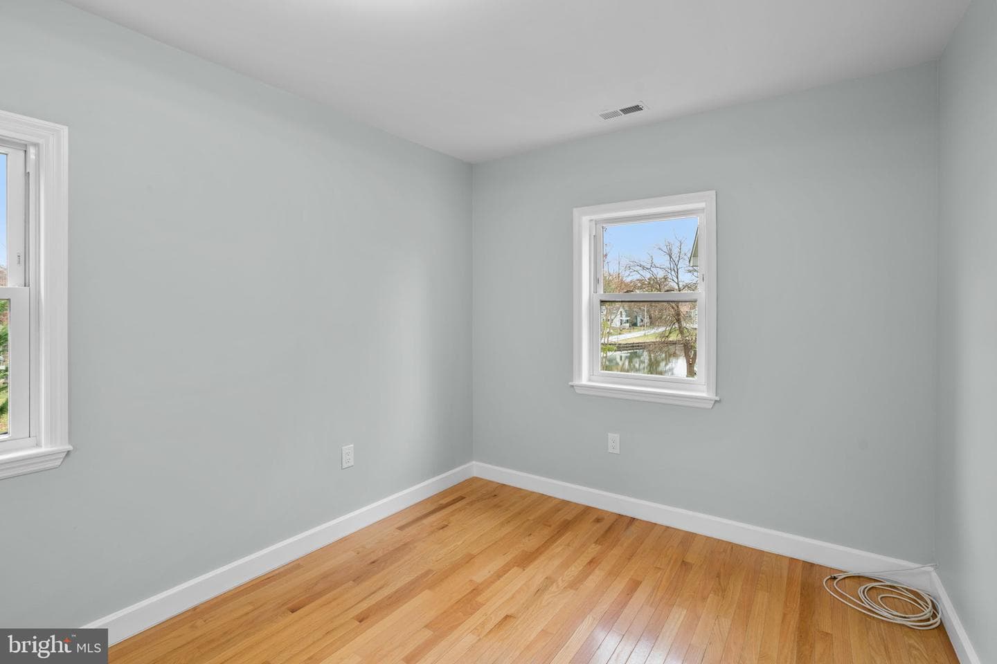 2636 Haddaway photo 27