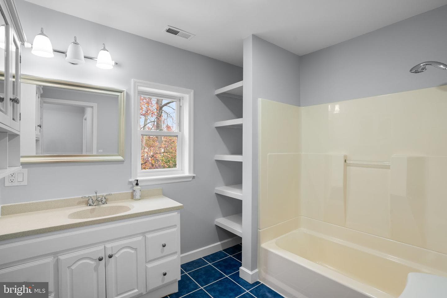 2636 Haddaway photo 30