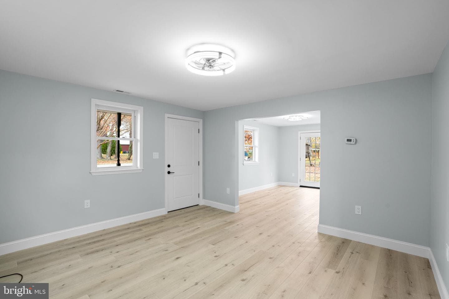 2636 Haddaway photo 4