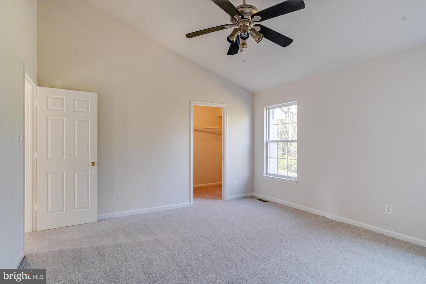 7923 Vernon Avenue photo 18