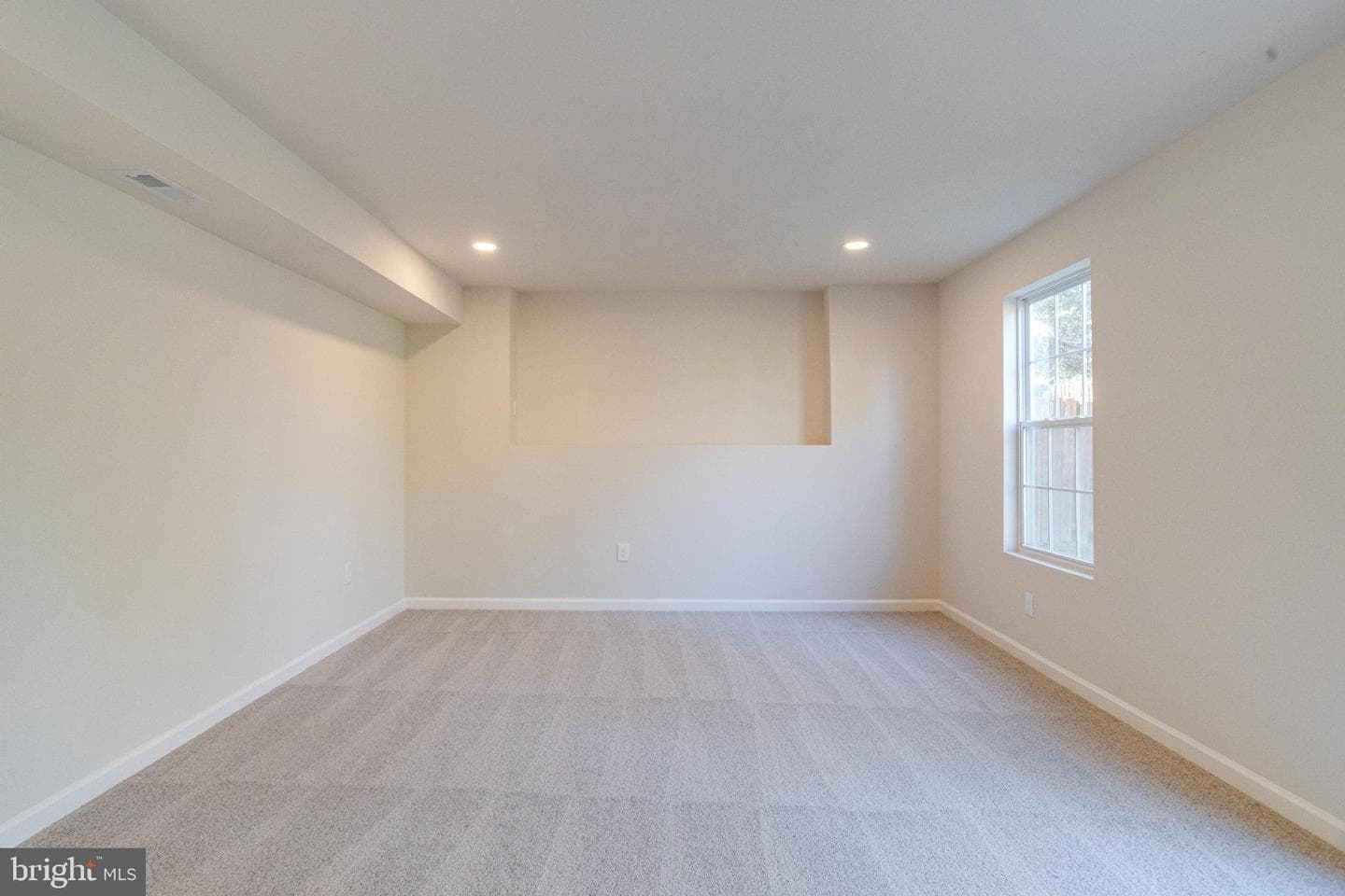 7923 Vernon Avenue photo 30