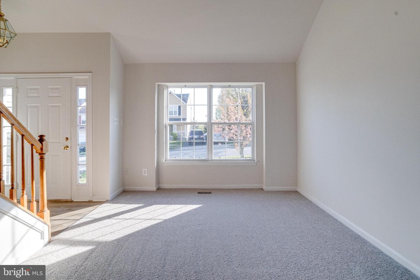 7923 Vernon Avenue photo 8