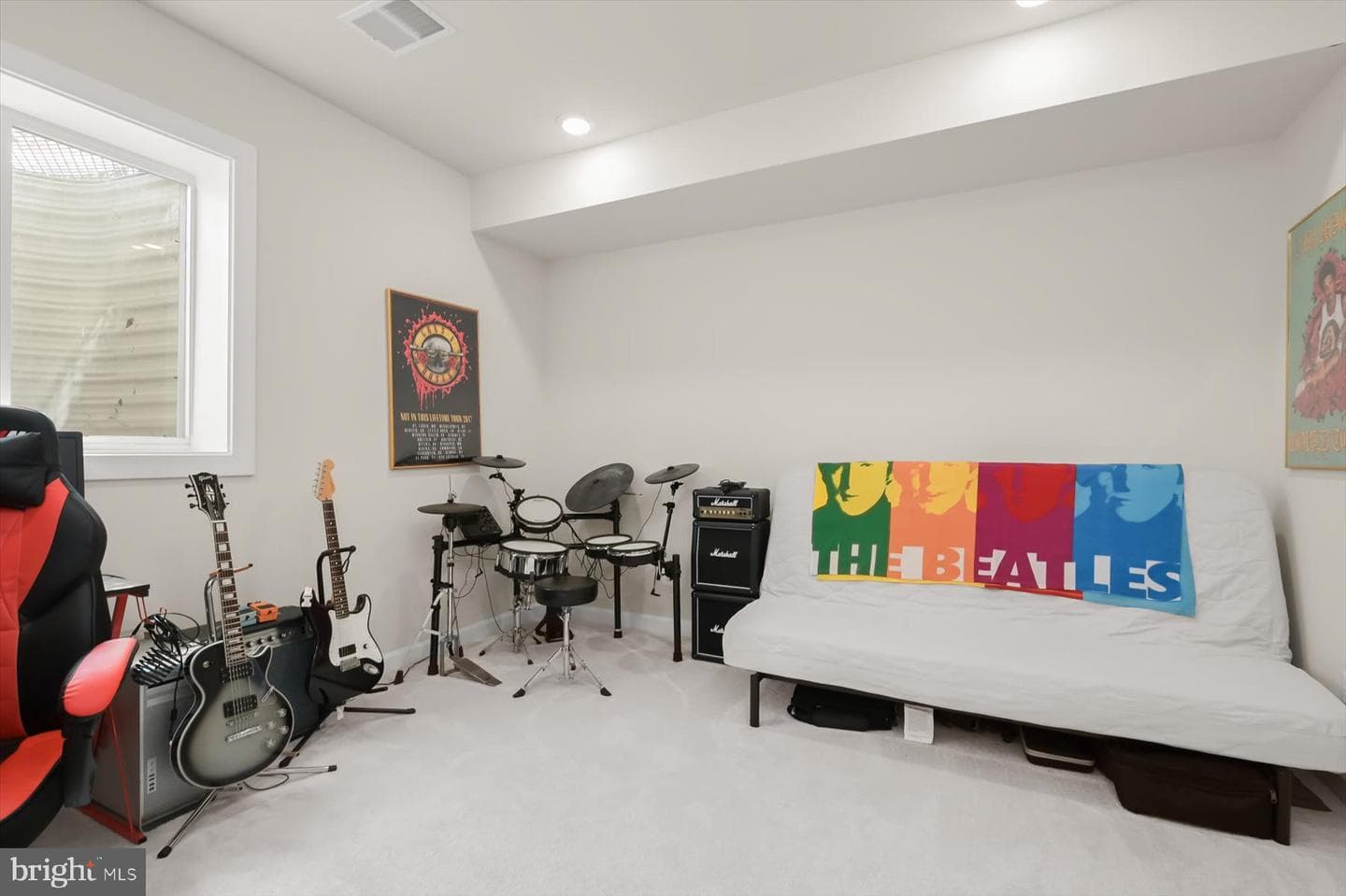 10911 Beckenham Street photo 35