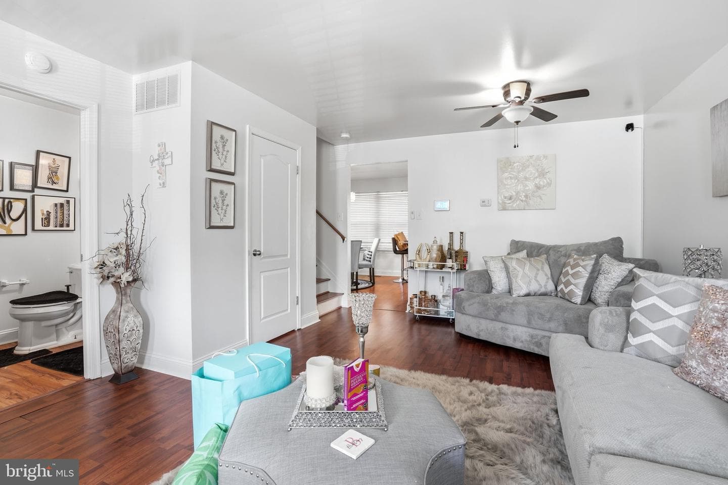12 Sundown Court photo 3