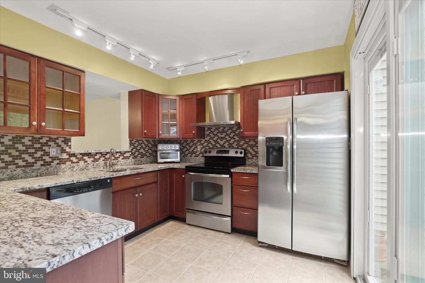 728 Marianne Lane photo 5