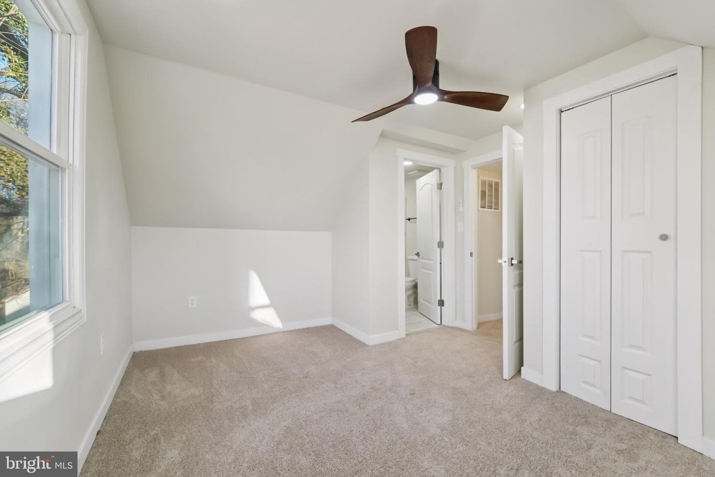 27 Pelczar Avenue photo 21