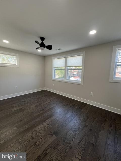 1010 Foxridge Lane photo 7
