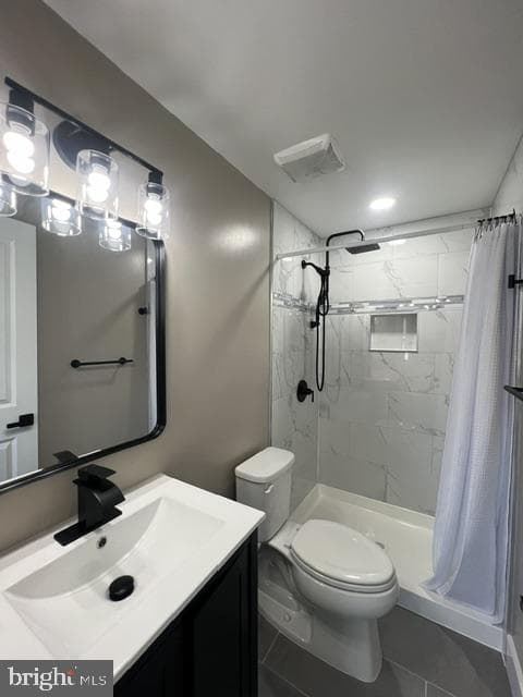 1010 Foxridge Lane photo 9