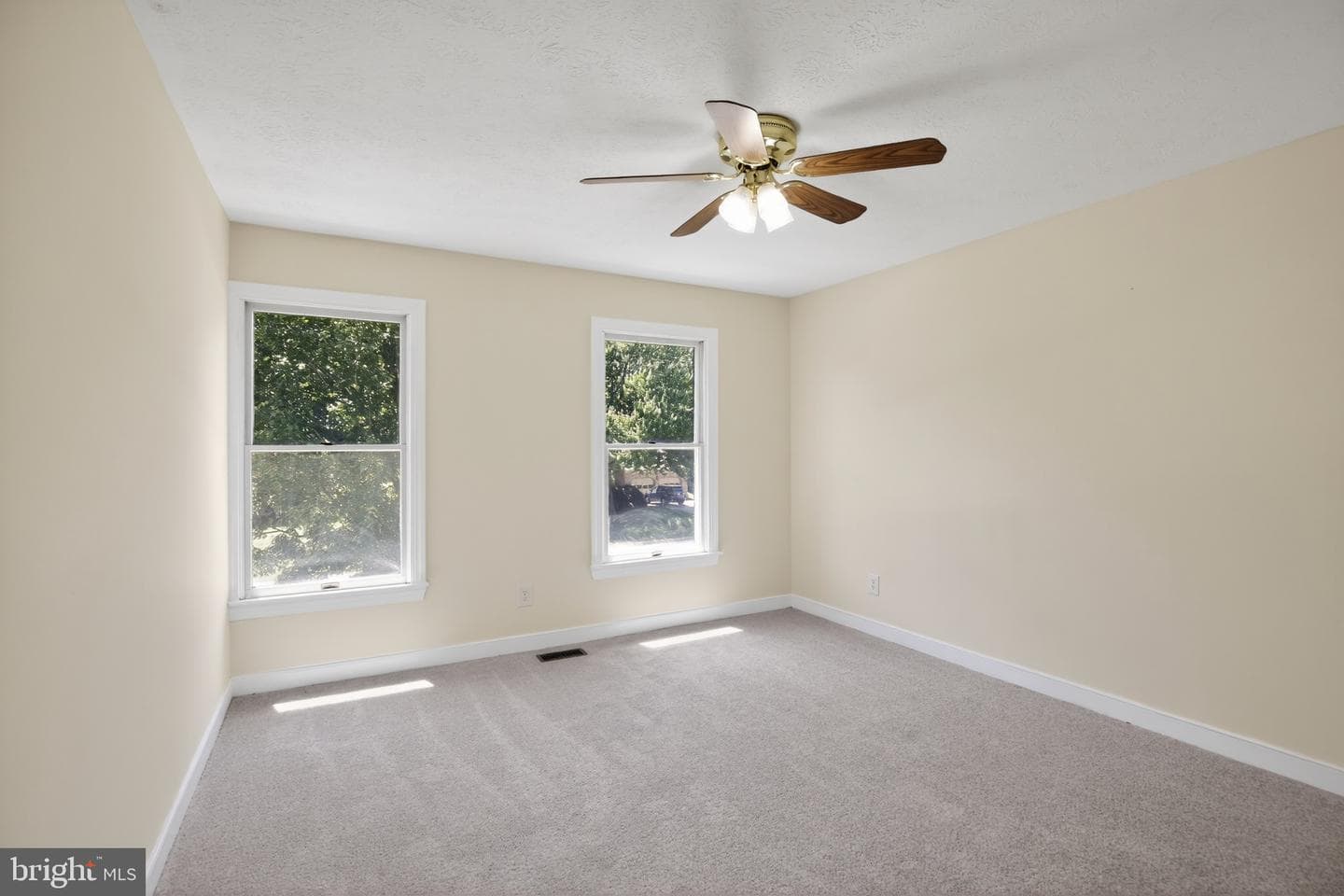 3 Falls Glen Court photo 15