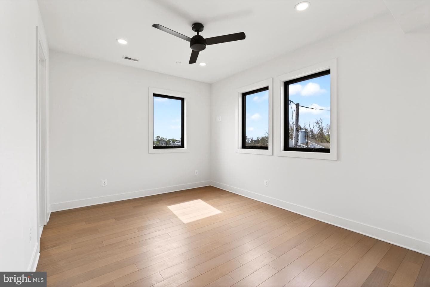 2708 Sixth Street photo 61