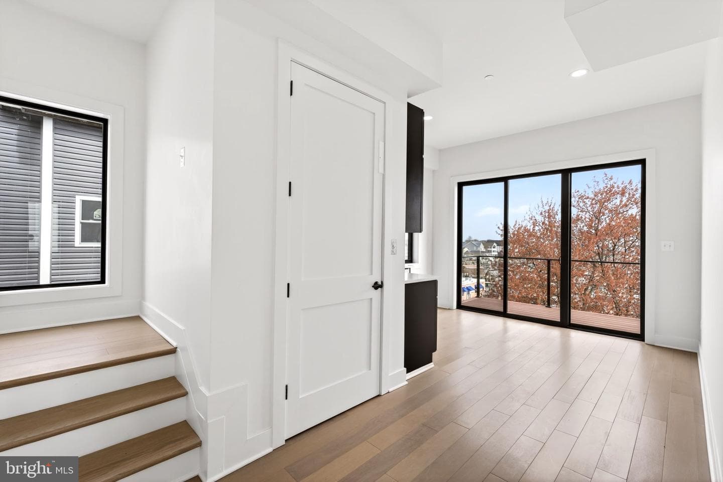 2708 Sixth Street photo 95