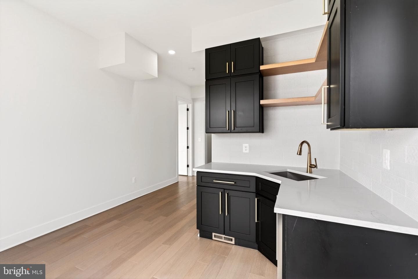 2708 Sixth Street photo 96