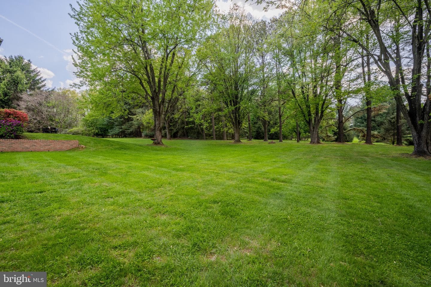 12914 Falls Road photo 53