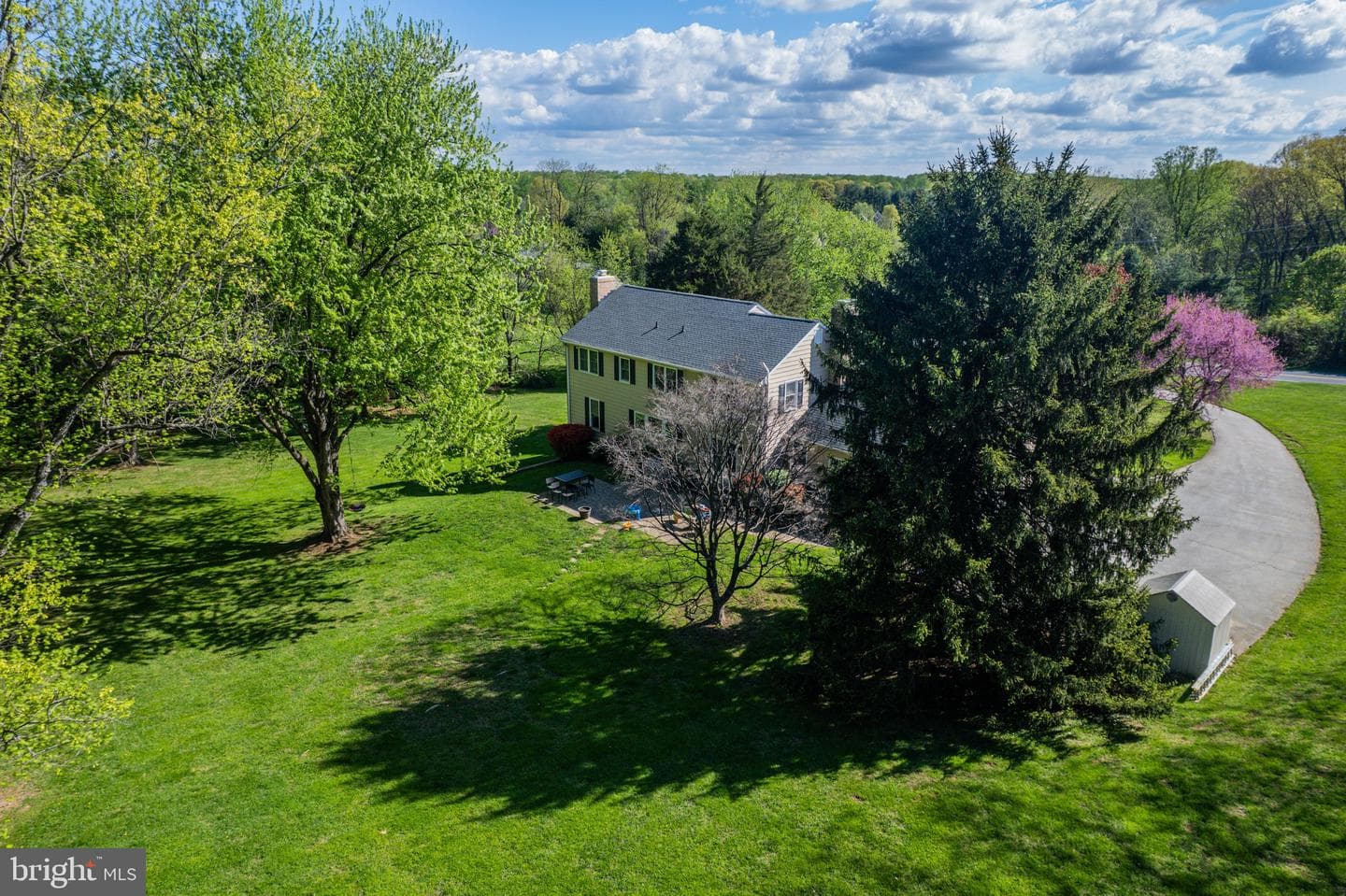 12914 Falls Road photo 59
