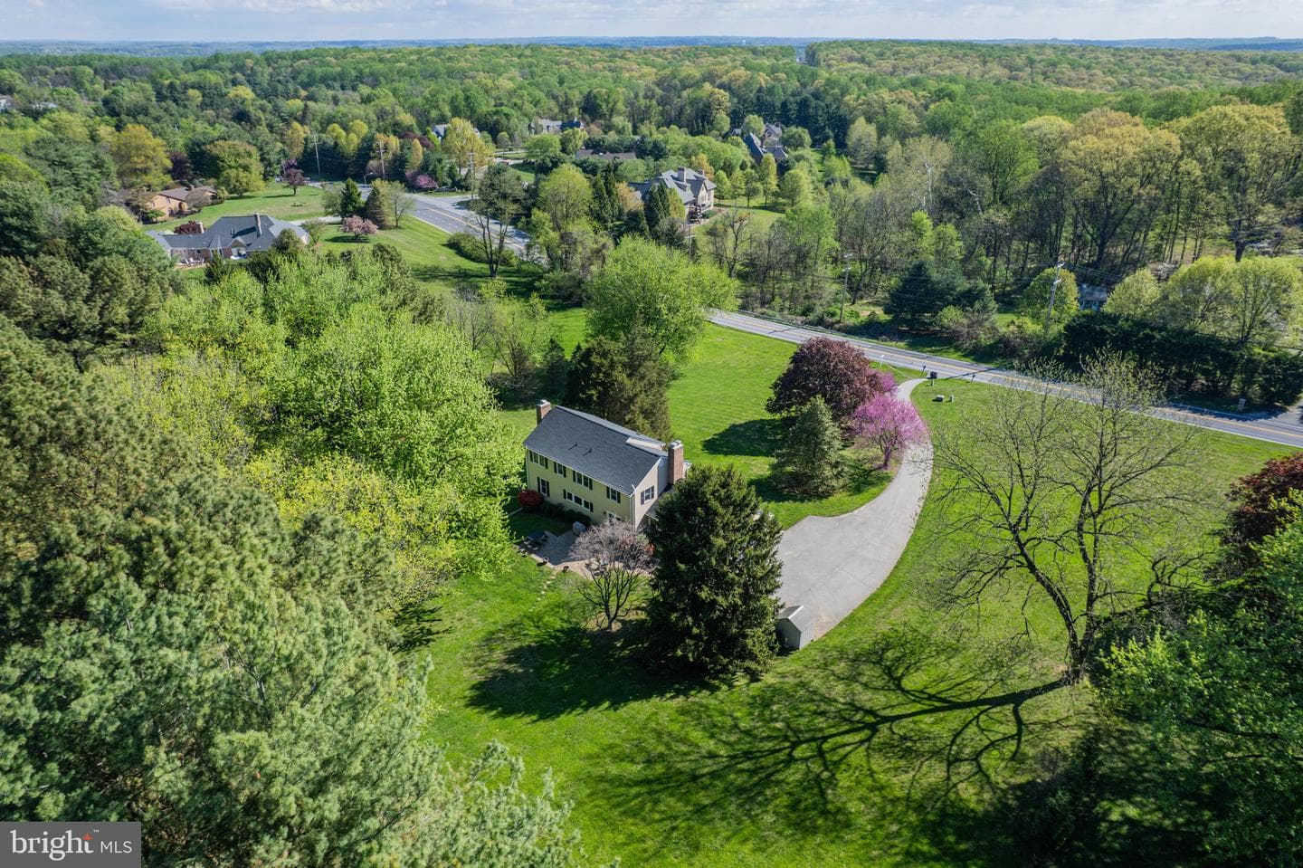 12914 Falls Road photo 60