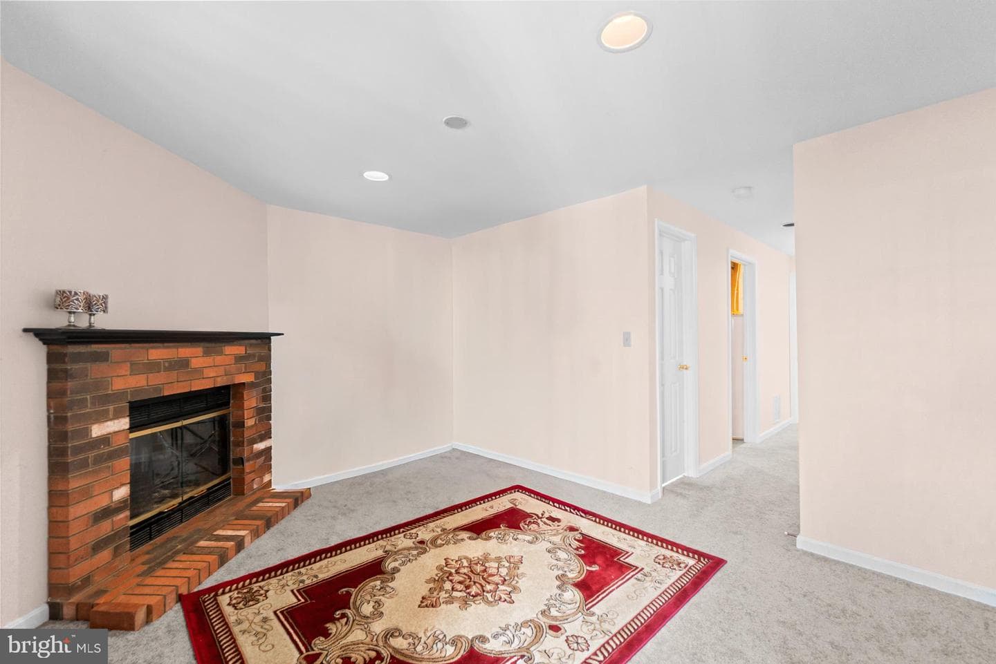 2125 Cedar Barn Way photo 16