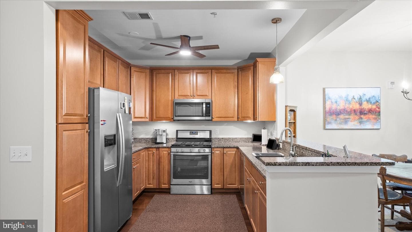 620 Quarry View Court #405 photo 23