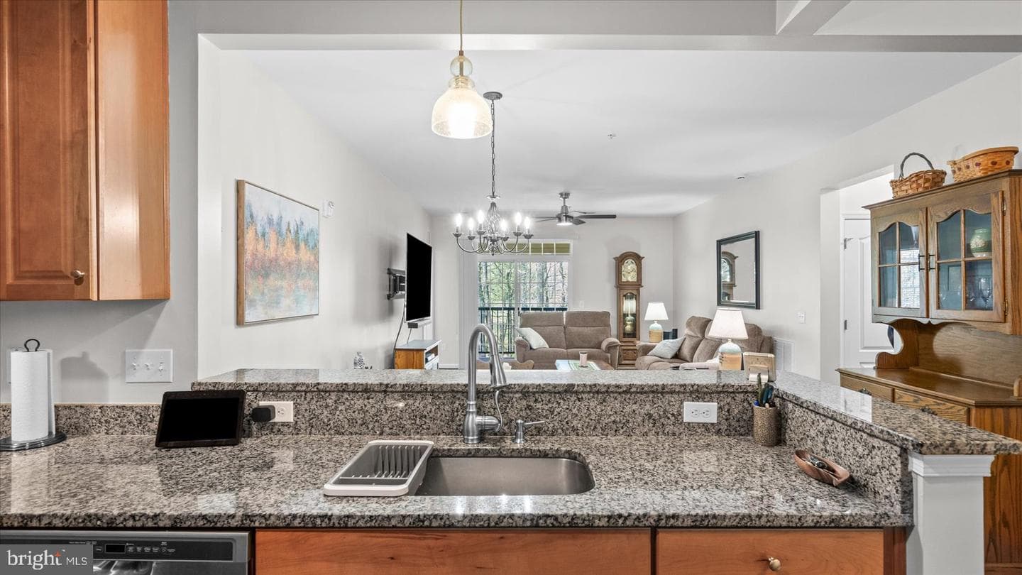 620 Quarry View Court #405 photo 27