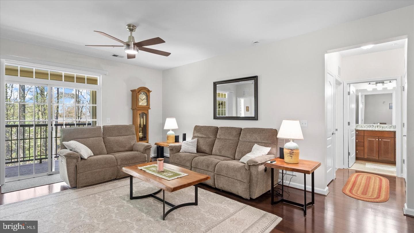 620 Quarry View Court #405 photo 33