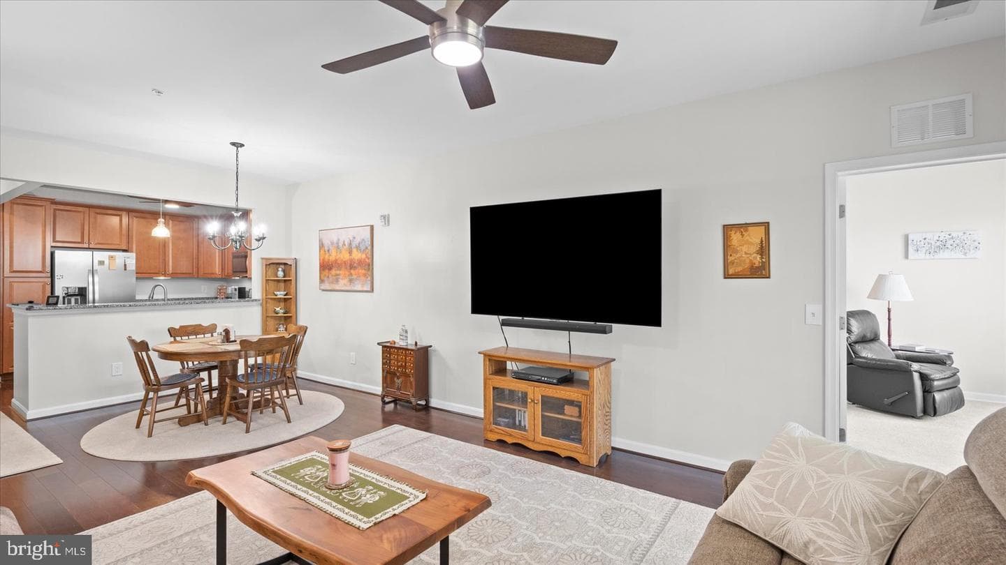 620 Quarry View Court #405 photo 36