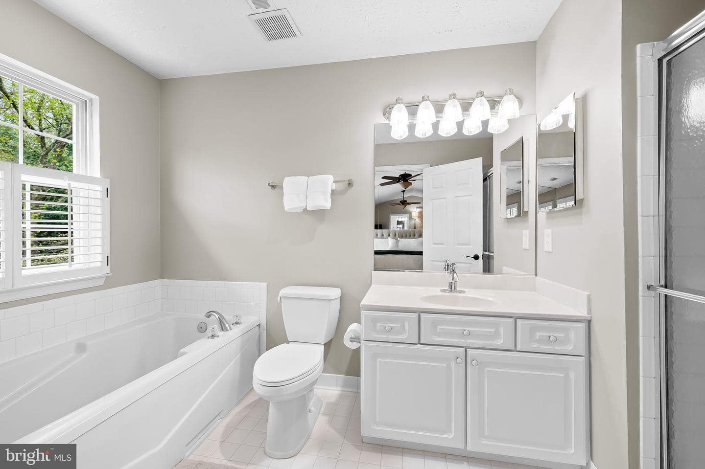 1 Winterberry Court photo 16
