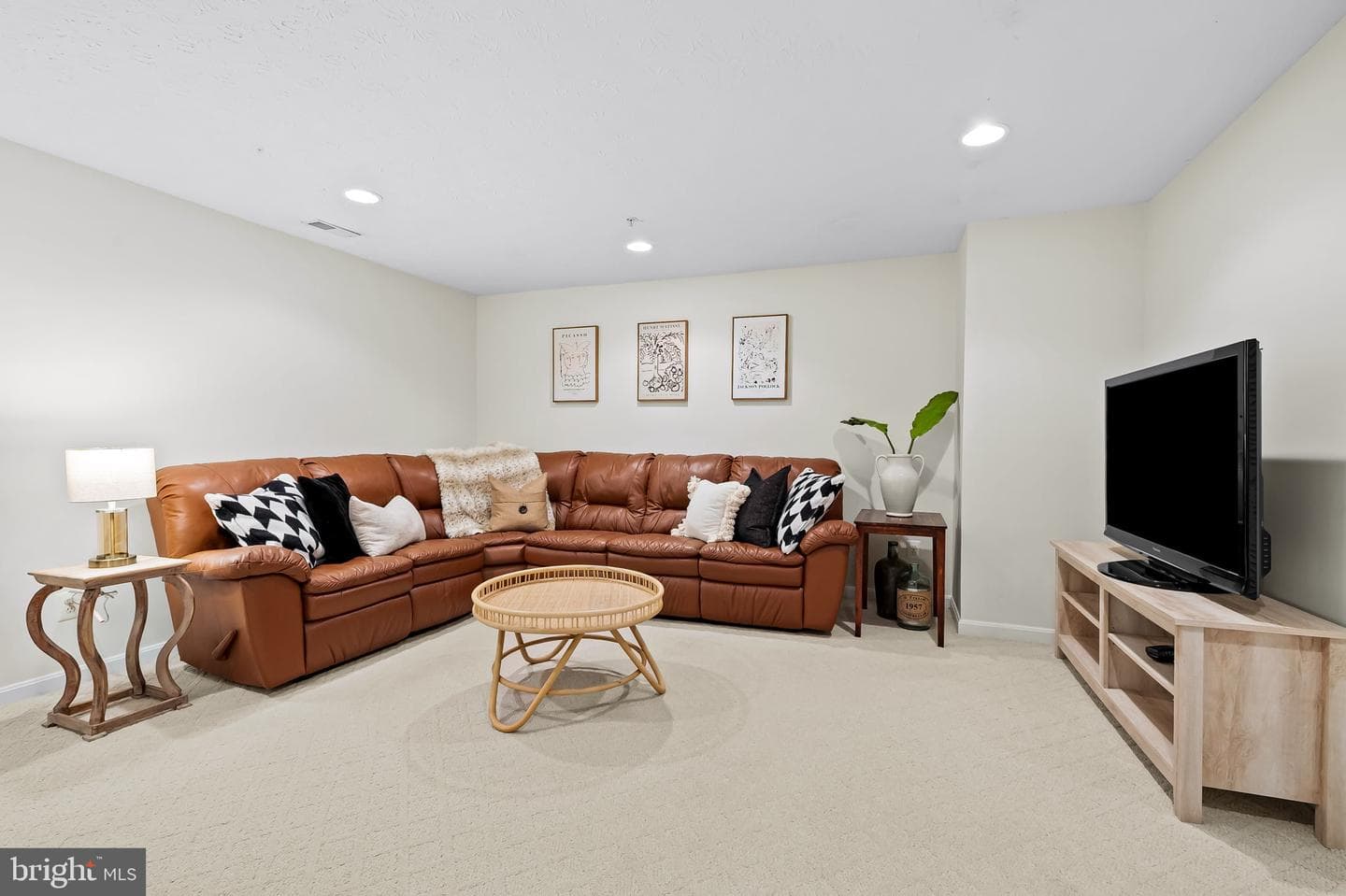 1 Winterberry Court photo 21