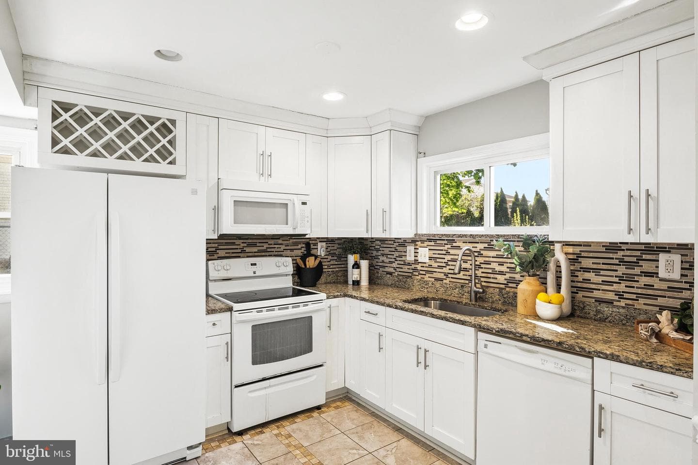 1010 Kent Avenue photo 12