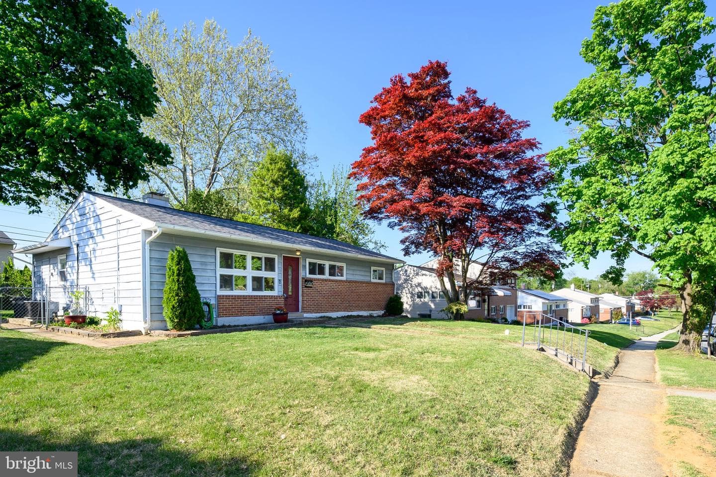 1010 Kent Avenue photo 3