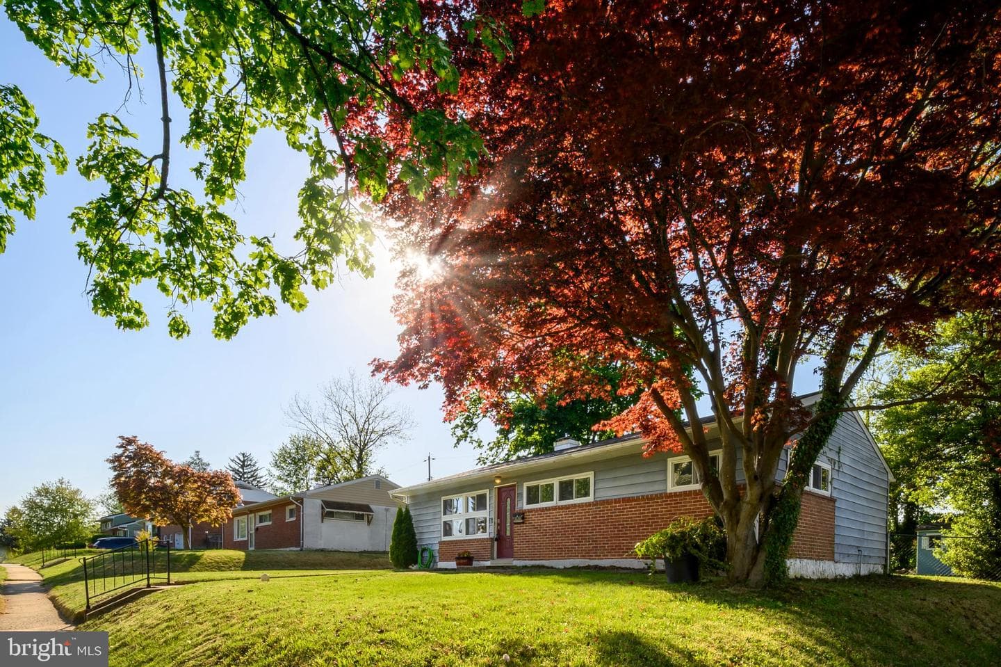 1010 Kent Avenue photo 4