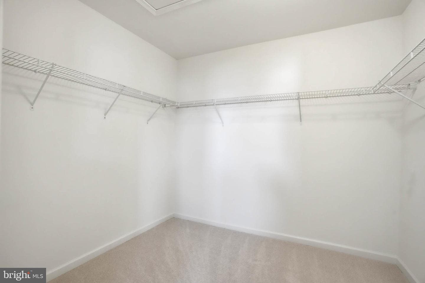 9540 John Locke Way photo 24