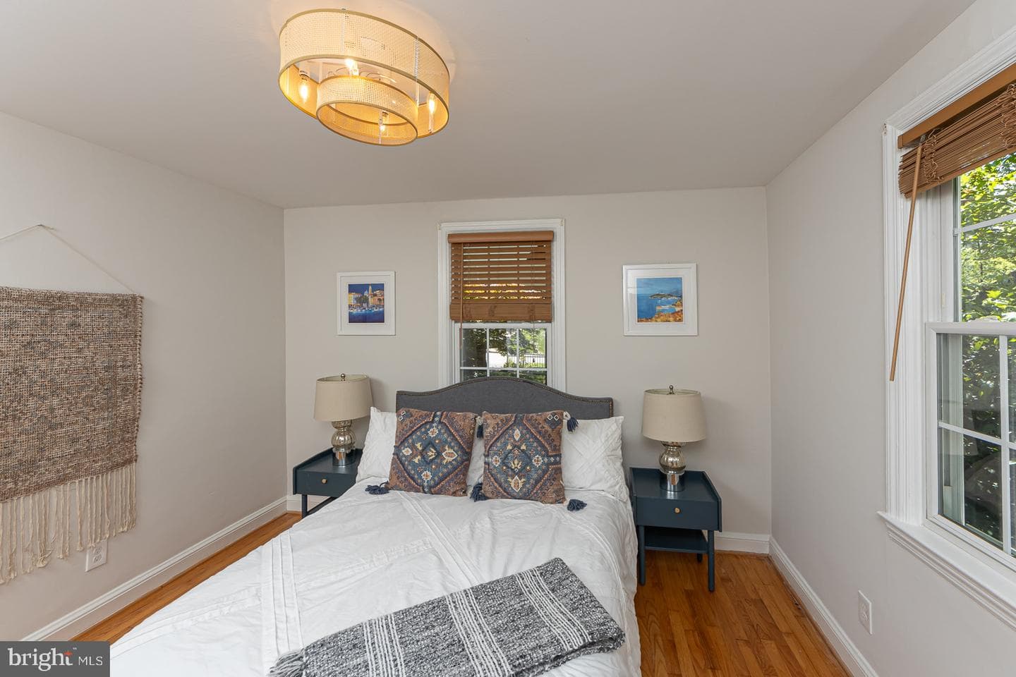 571 Woodbine Ave photo 12