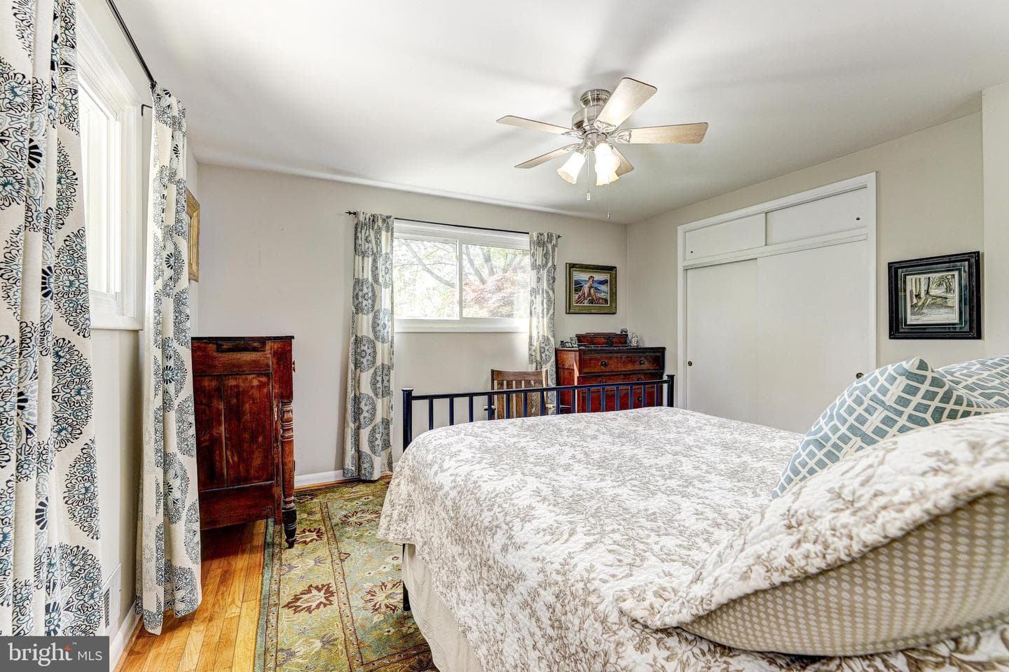 3915 Longmoor Circle photo 21