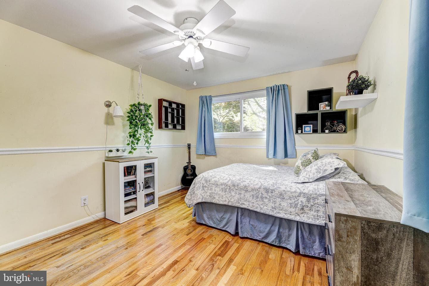 3915 Longmoor Circle photo 28