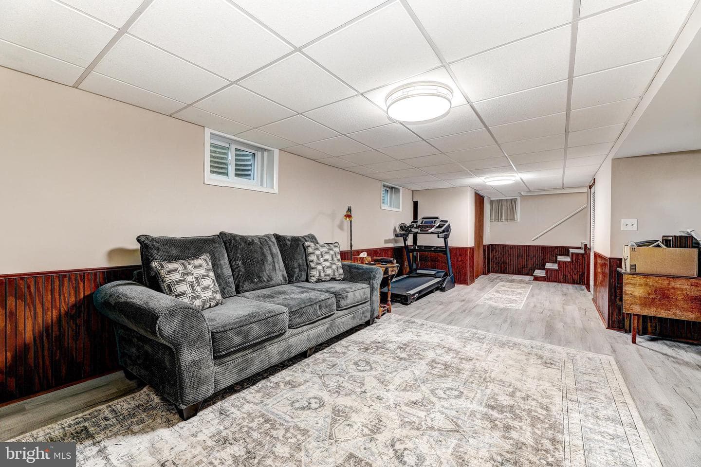 3915 Longmoor Circle photo 36