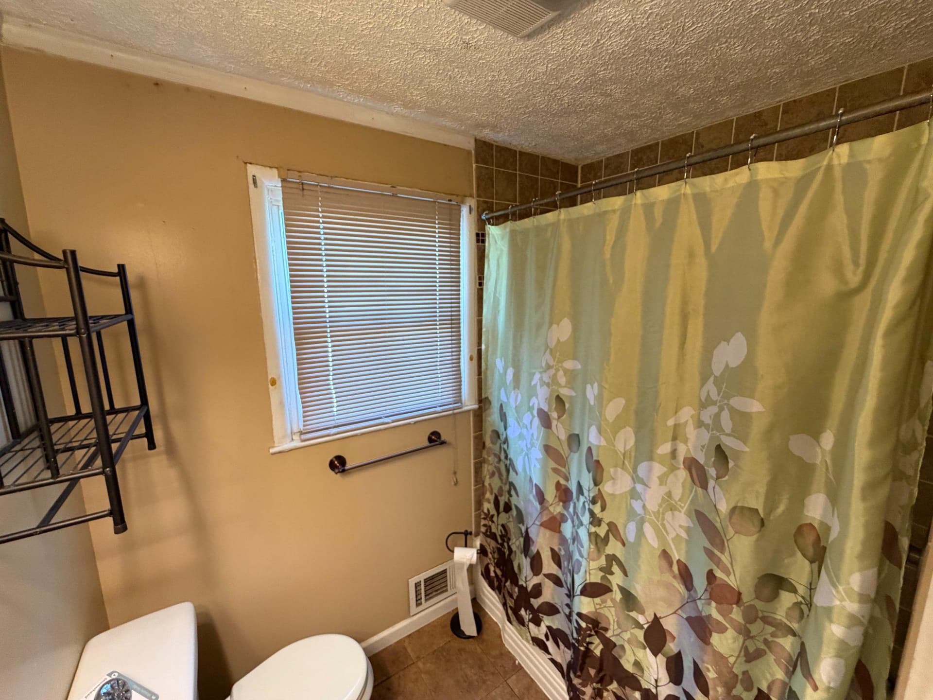 1344 Martin Drive photo 7