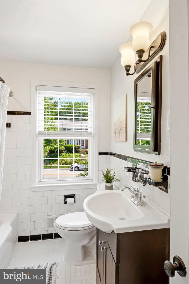 128 Stanmore Road photo 23