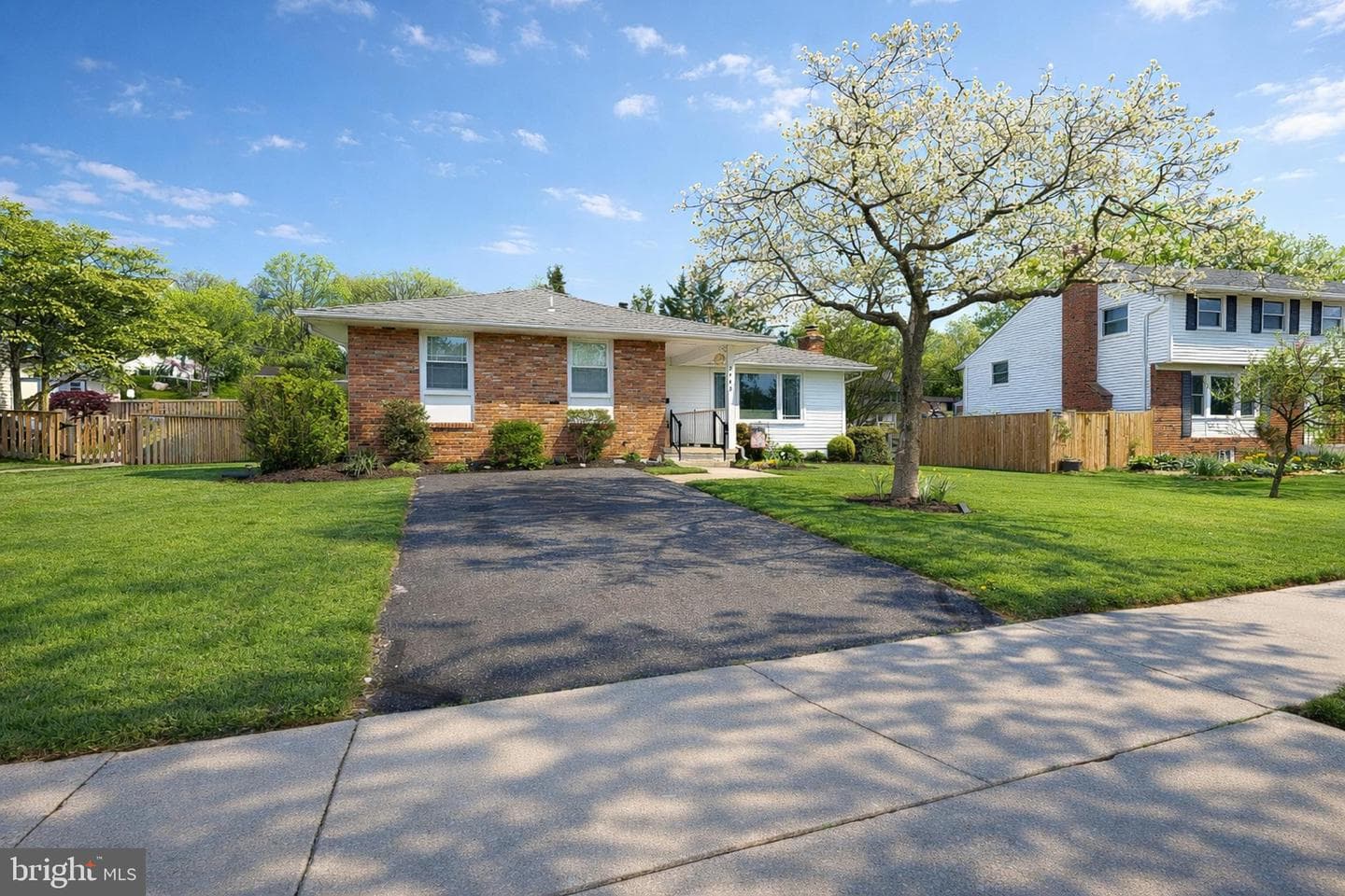 2143 Suburban Greens Drive photo 5