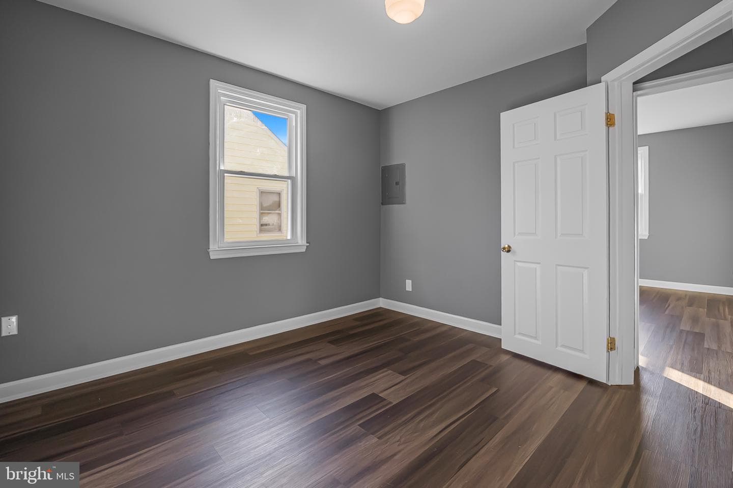 6815 Bessemer Avenue photo 13