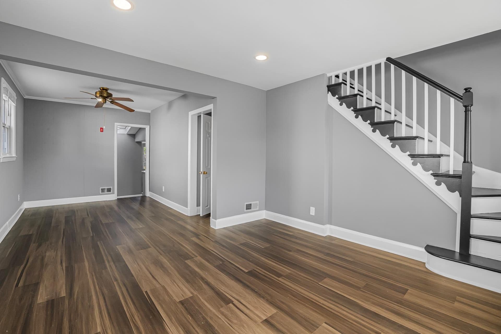 6815 Bessemer Avenue photo 4